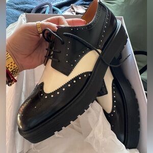 Dior Black and White Women's Brogue Oxfords Shoes